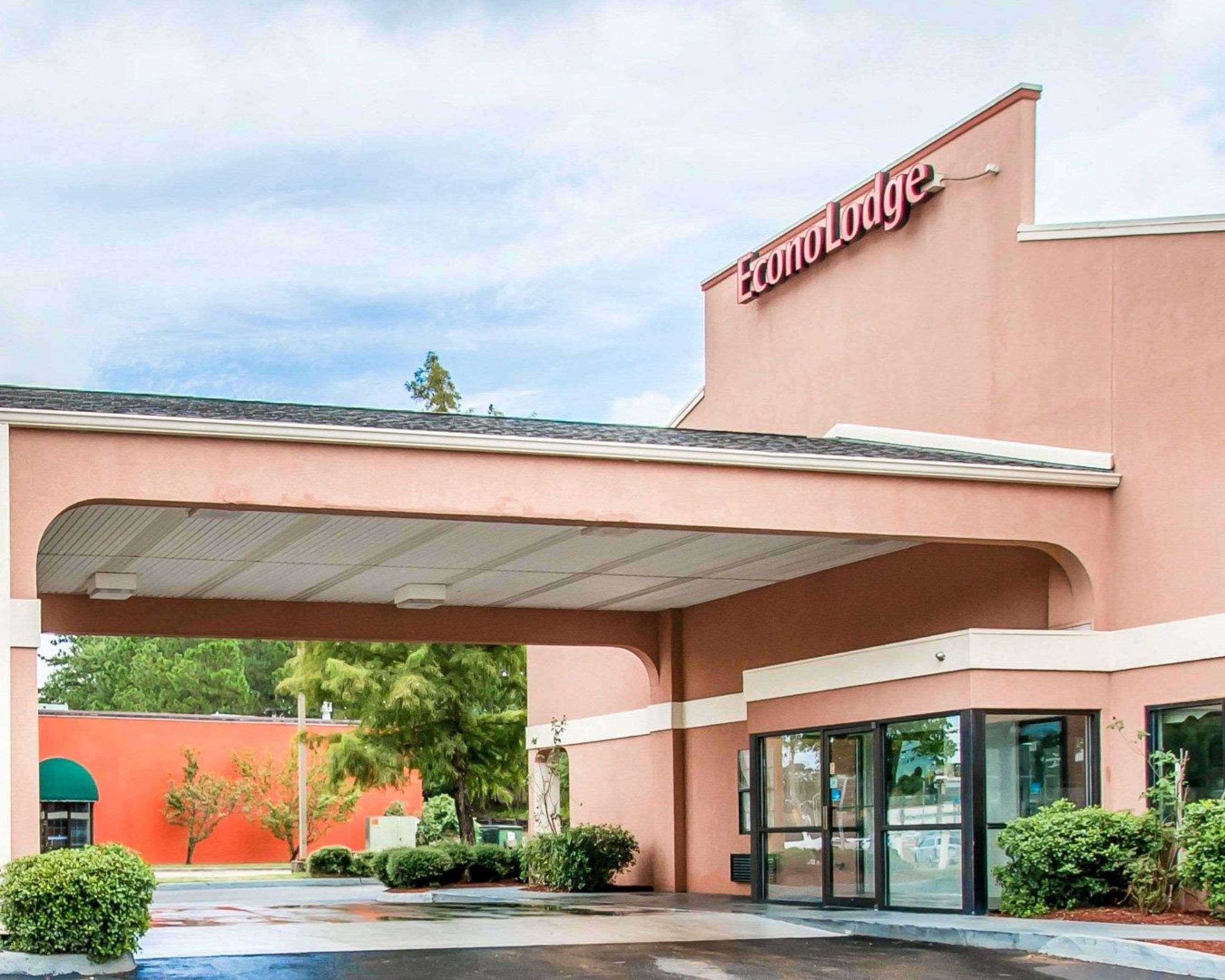Econo Lodge Dothan Exterior photo
